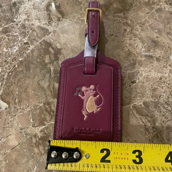 COACH NWOT Burgundy Leather Dancing Mouse Luggage Tag Bag Charm Sparkle Accents - Picture 13 of 13